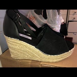 Steve Madden Wedges